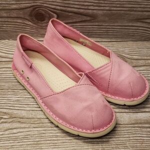 Crocs pink canvas youth loafers size 1